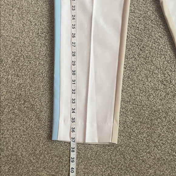 NWT G/FORE Women’s Side Stripe Stretch gold pant in white, blue and tan. Size 6 - Picture 4 of 7